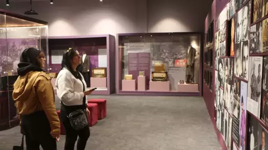 Müzede Sergilenen Ferdi Tayfur Eşyaları