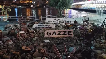 Kökler enstalasyonunun detaylı görünümü