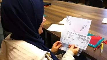 Kağıttan kesilmiş üç boyutlu kompozisyon örnekleri