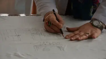 Gülcan Eroğlu’nun batik çalışması