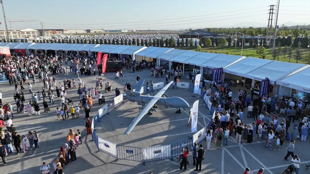 Konya Bilim Merkezi 2025'te Rekor Ziyaretçi Akınıyla Göz Kamaştırdı