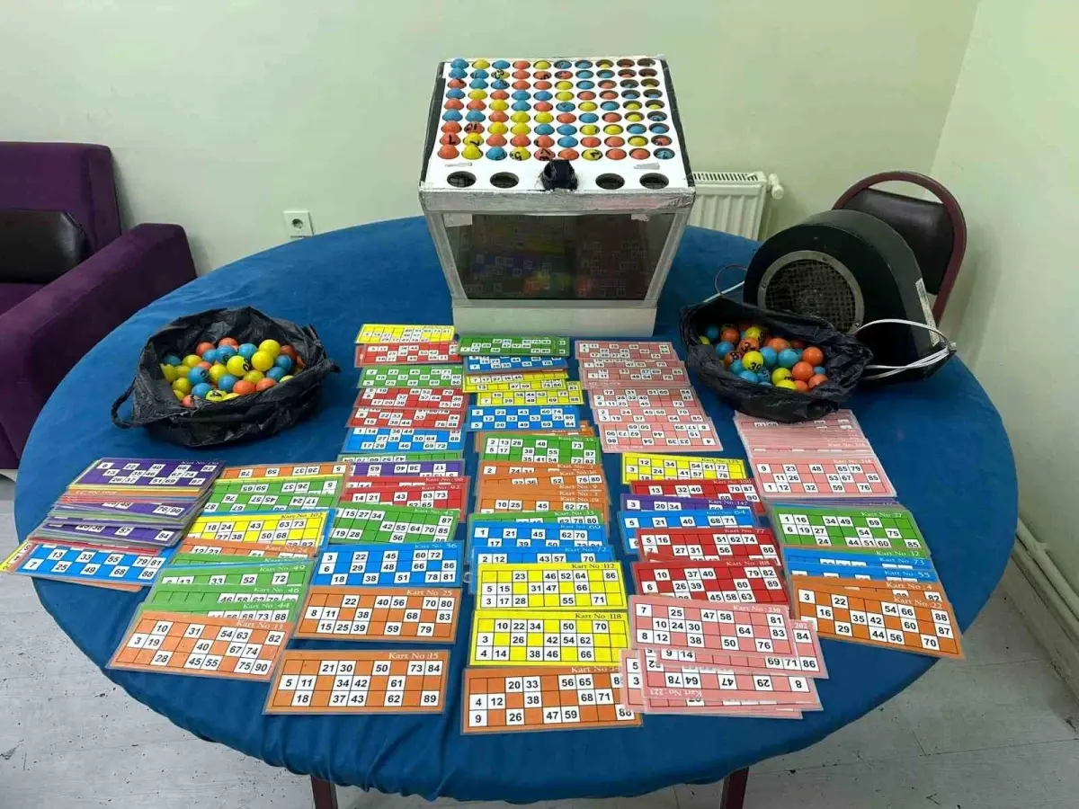 Eskişehir'de Büyük Kumar Operasyonu: Polis 43 Şahsa 498 Bin TL Ceza Kesti