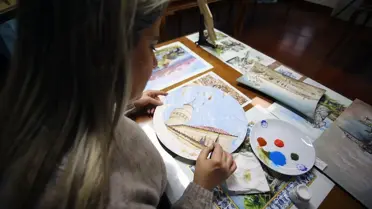 Adana’nın tarihi bir binasının ahşap rölyef detayı