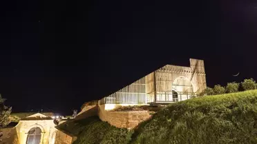 Seddülbahir Kalesi içinde sergilenen eserlerden bir fotoğraf