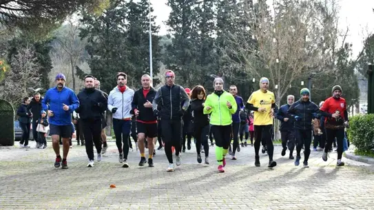 Balıkesir'de Sağlıklı Yaşam Rüzgarı: Halk Koşusu ve Bisiklet Sürüşü Bir Arada