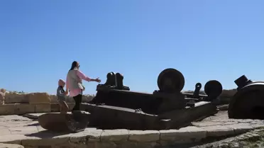 Seddülbahir Kalesi’nin detaylı fotoğrafı, savunma duvarları ve müze alanları