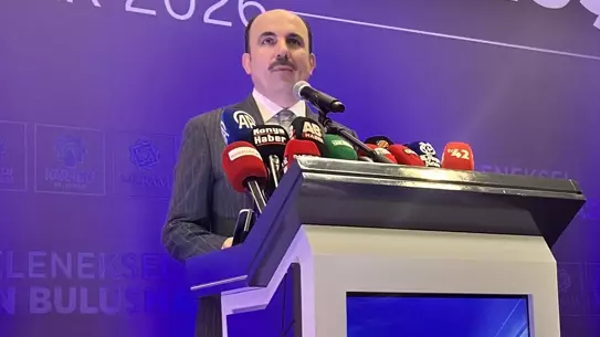 Gazetecilere özel program sahnesi