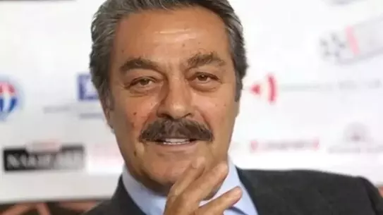 Kadir İnanır, Yoğun Tedavi Sonrası Ayakta Görüntülendi: Hayranlarına Umut Verdi