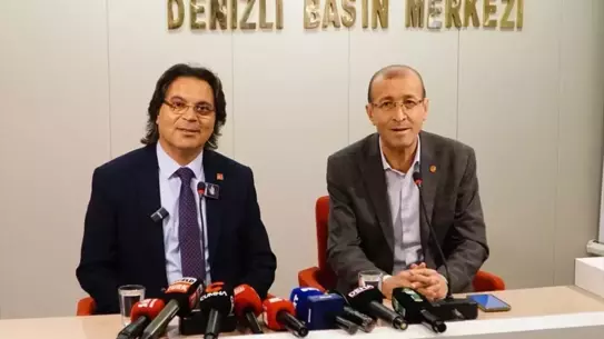 Etkinlikte Horzum ve gazeteciler