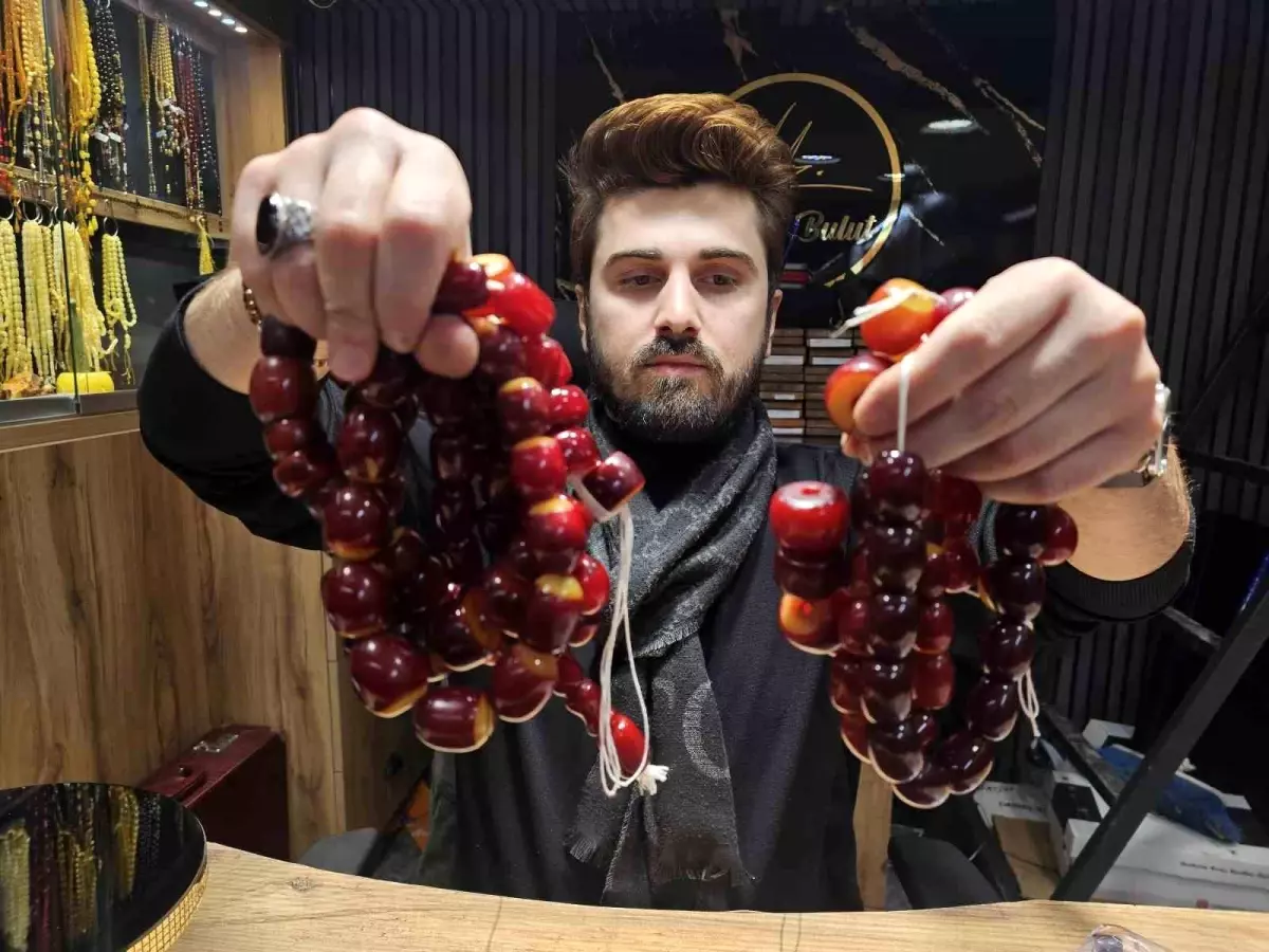 Elazığ’da 600 Osmanlı Kehribarı Tespihle Hayata Döndü