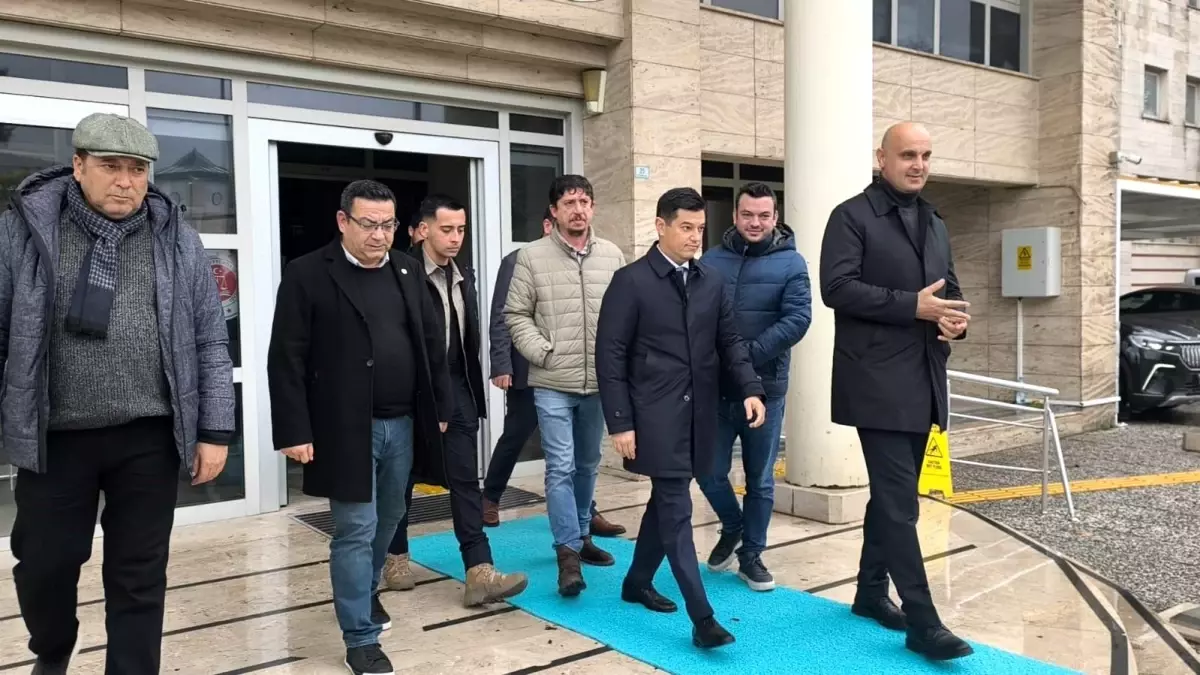 Marmaris Belediye Başkanı Acar Ünlü’nün Davaları Mahkeme Salonda Devam Ediyor