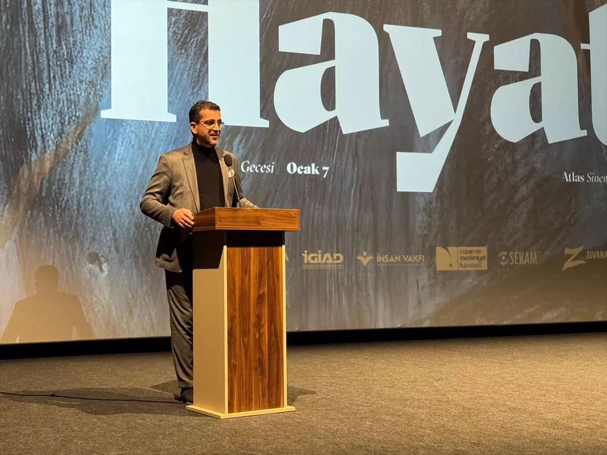 Hayati Üstün'ün İlham Verici Yolculuğu: Zıvana Film'in Yeni Belgeseli İzleyicilerle Buluştu