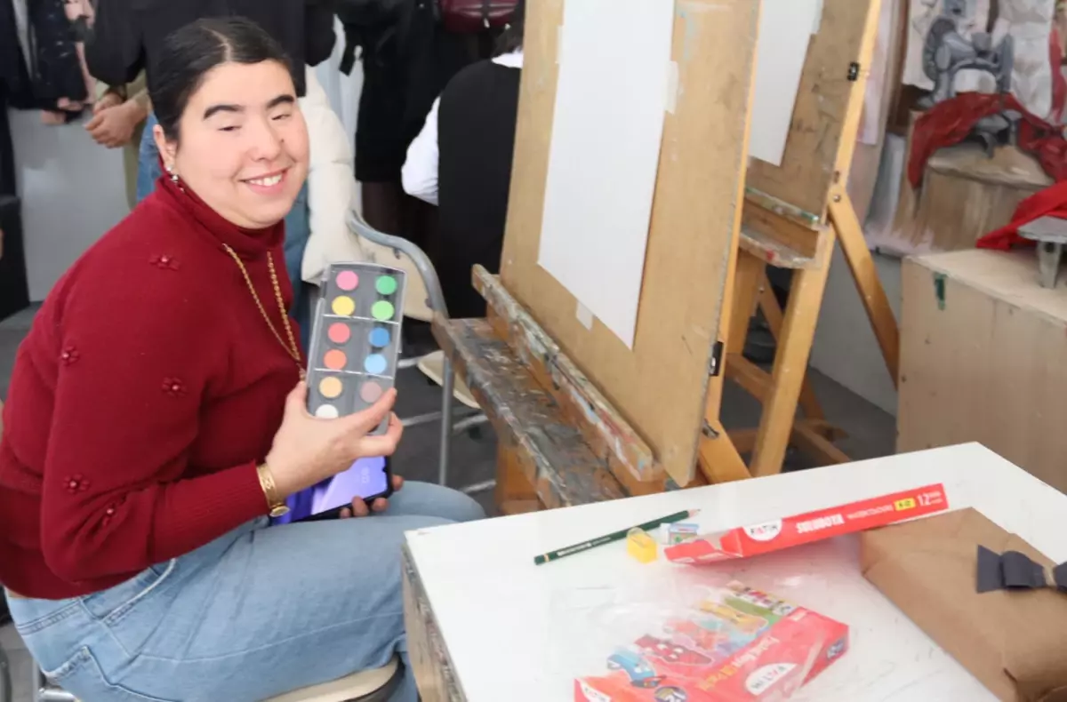 Erzurum’da Engelli Gençlerin Sanat Atölyesi Renkli Bir Serüven