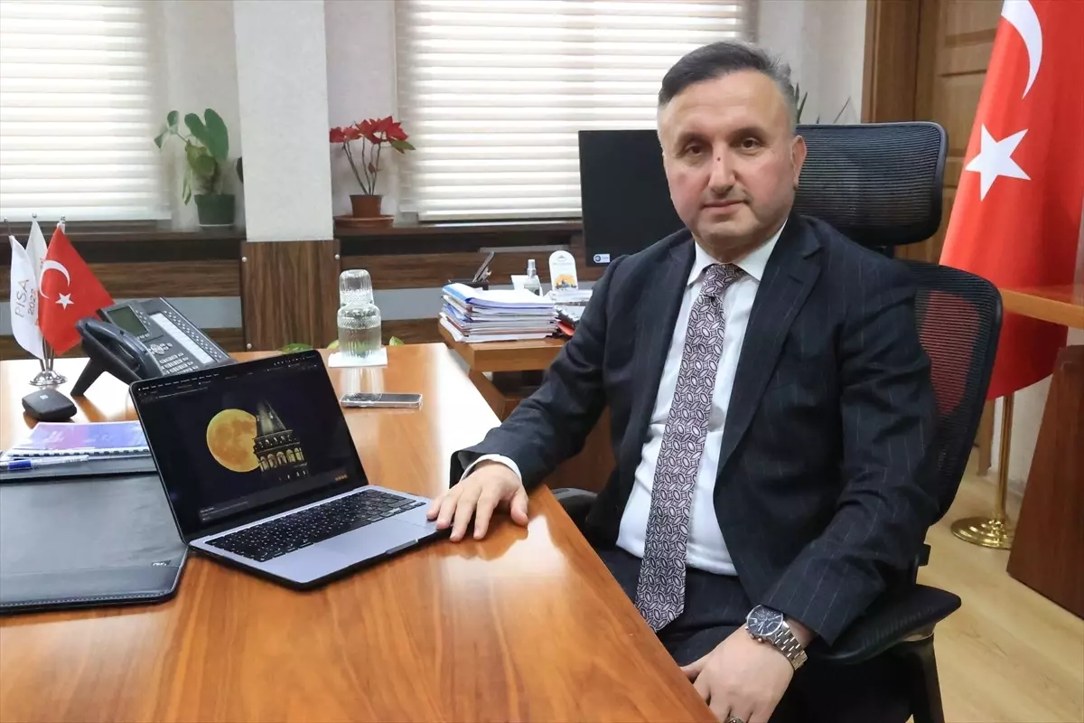 Kayseri Milli Eğitim Müdürü Coşkun Esen, 'Yılın Kareleri' Oylamasına Katıldı