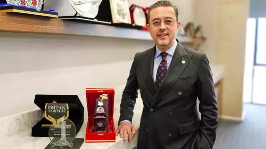 Etkinlikteki ana fotoğraf