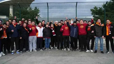 Super Kupa finali öncesi taraftar kalabalığı