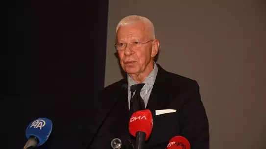 TMF 2025 ödül töreninde sahnedeki sporcular