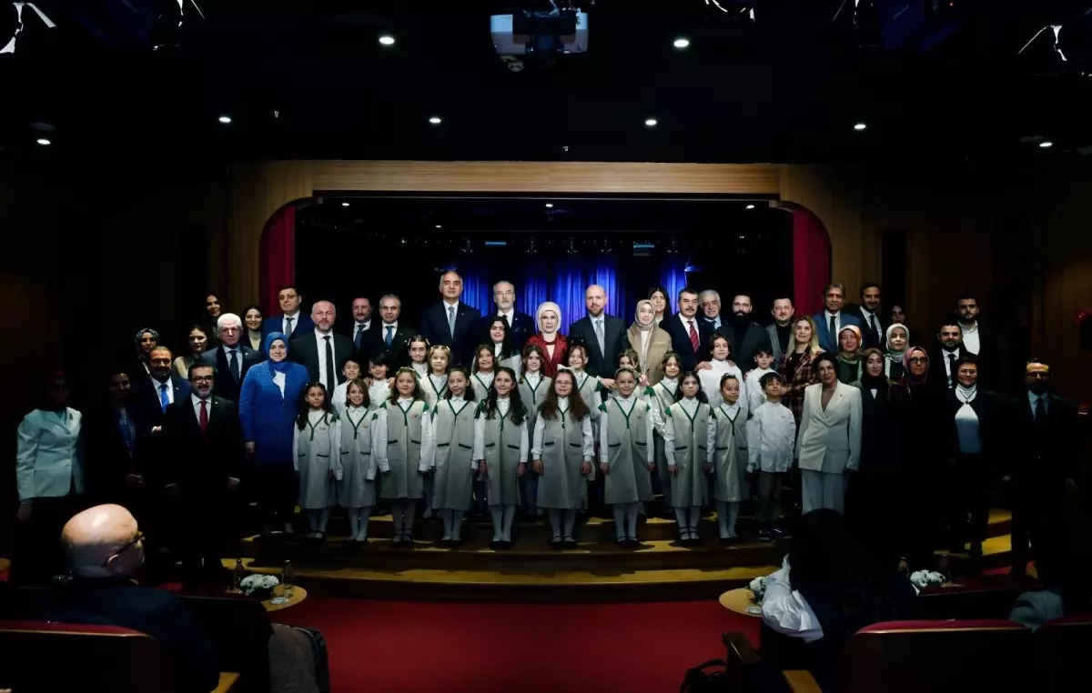 Emine Erdoğan'dan Gençler ve Kültürel Miras Üzerine Önemli Açıklamalar