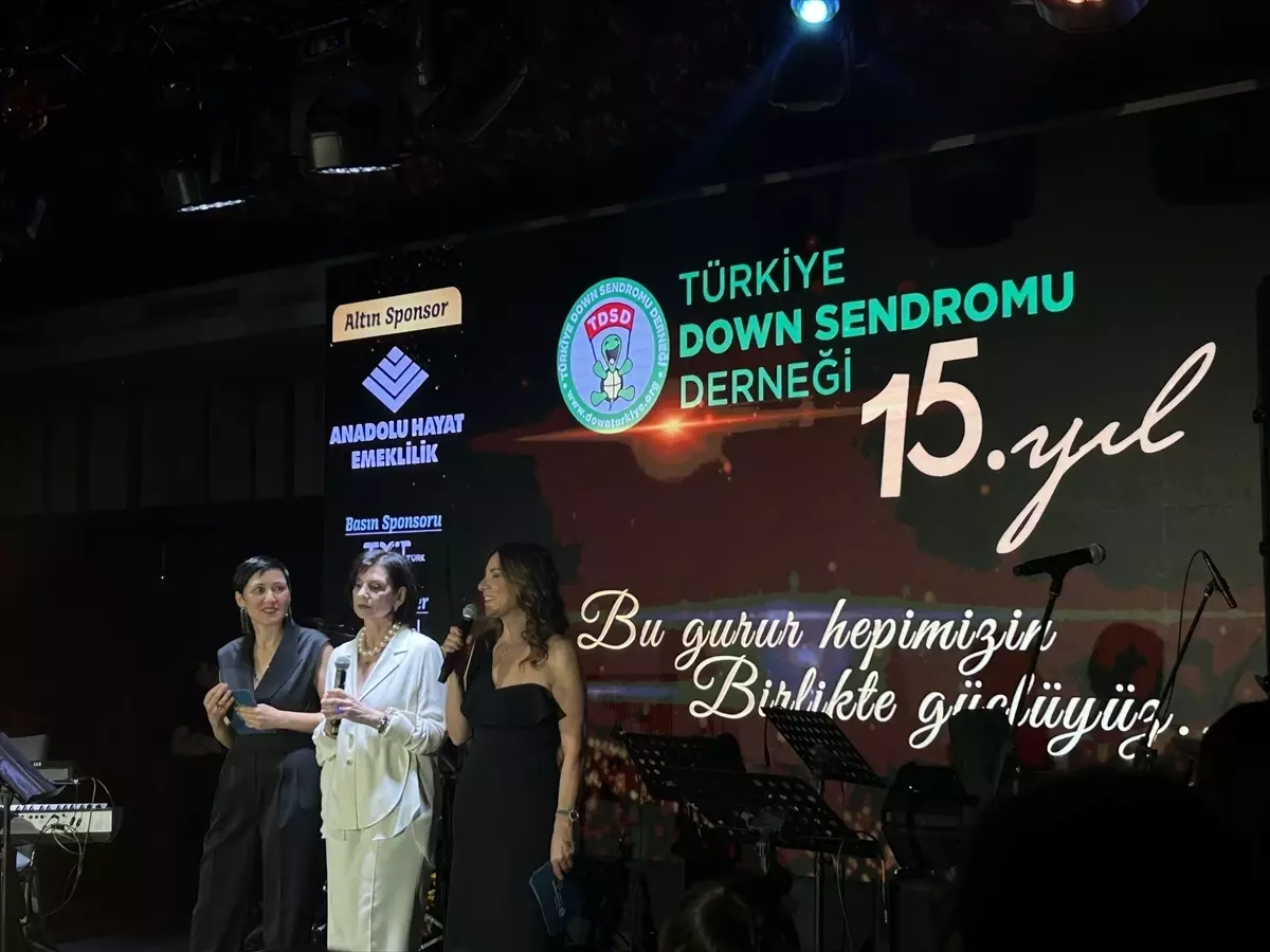 Down Sendromu Derneği'nin 15. Yıl Gala Gecesi Coşkuyla Kutlandı