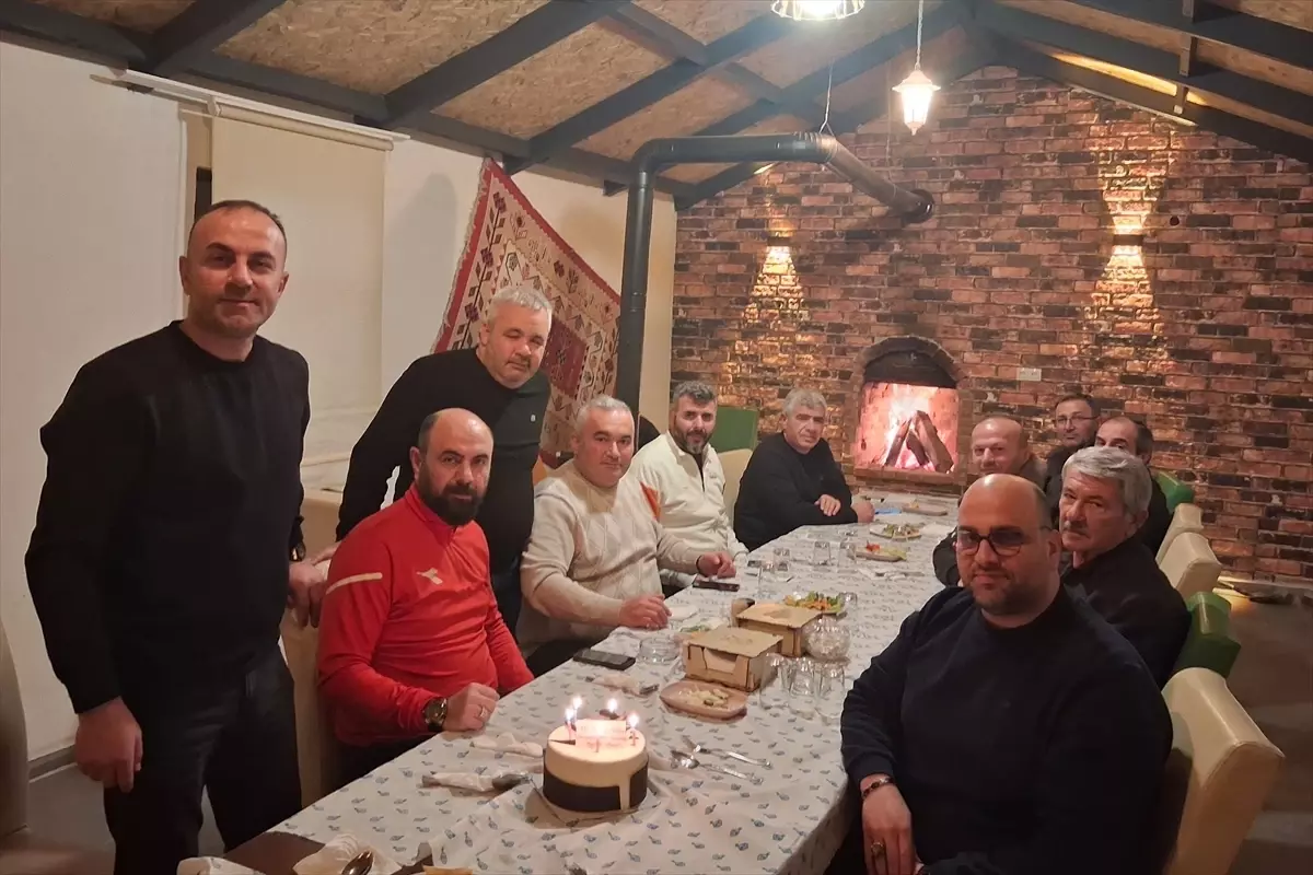 Havza’da Siyasi Partiler ve Esnaf Odası Liderleri Ortak Proje Görüşmesi Gerçekleştirdi