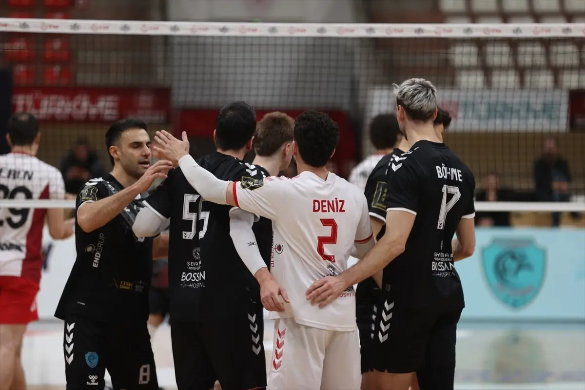 Gaziantep Gençlikspor, Efeler Ligi’nde İstanbul Gençlik’i 3-2’lik Skorla Yendi