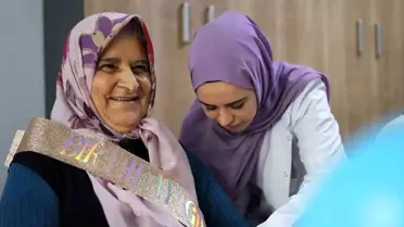 Doğum günü kutlamasından bir an