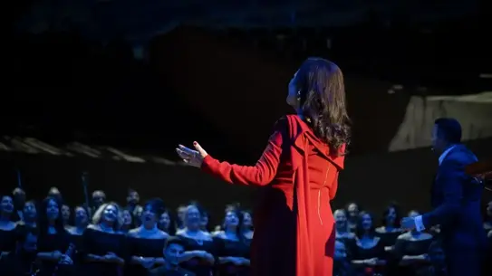 İyilik Korosu’nun sahnedeki ana performansı