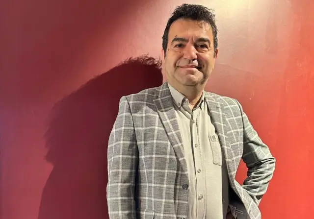 Harut Torosoğlu’nun tasarladığı modern bir mücevher örneği