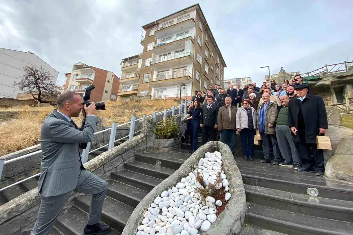 Niğde Belediye Başkanı Özdemir'den Çalışan Gazeteciler Günü Kutlaması