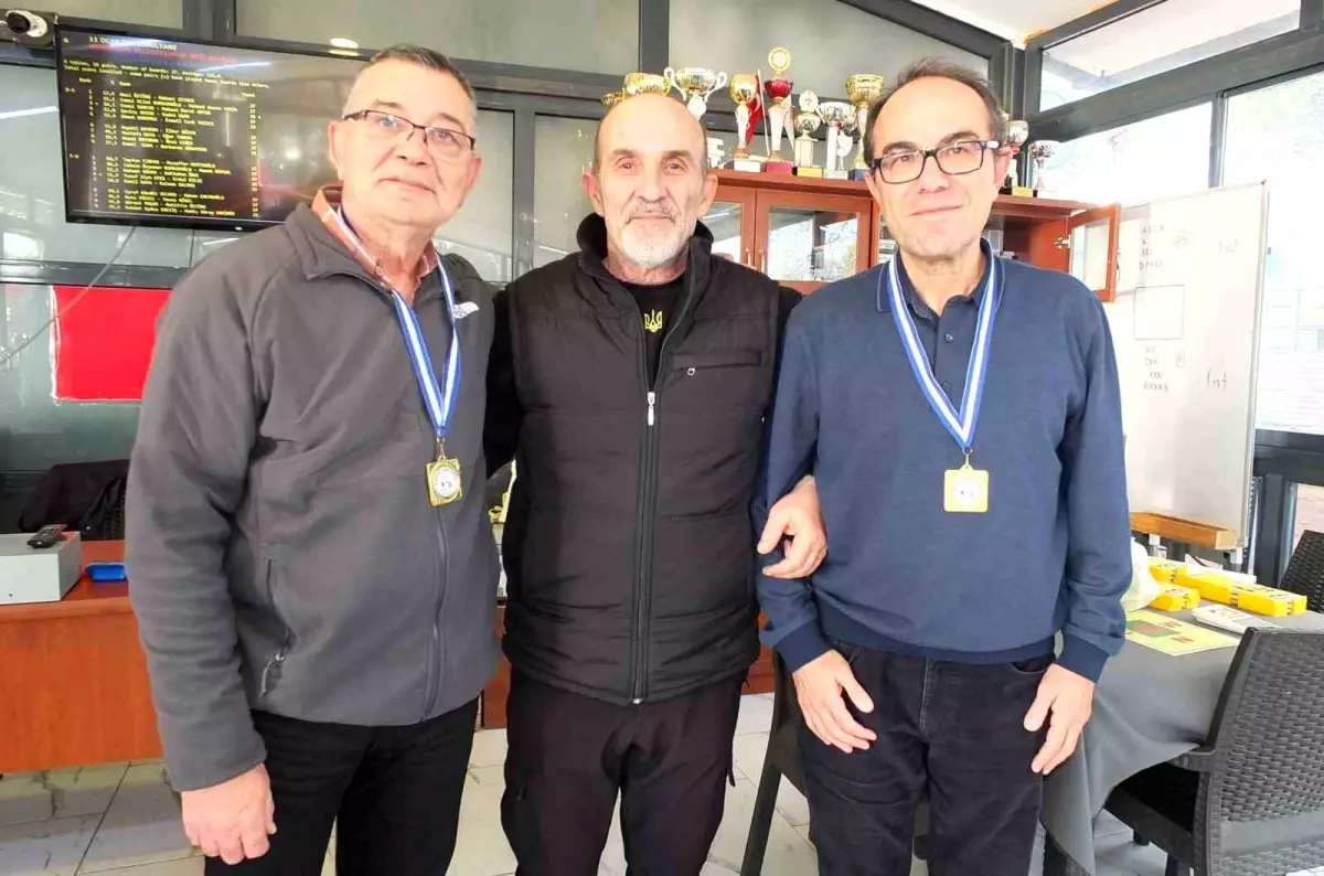 Burhaniye Briç Kulübü'nde Simultane Turnuva Coşkusu