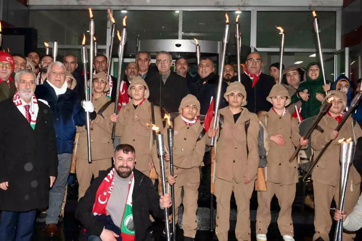 Esenyurt'ta Sarıkamış Şehitleri Anma Töreni Duygusal Anlarla Gerçekleşti