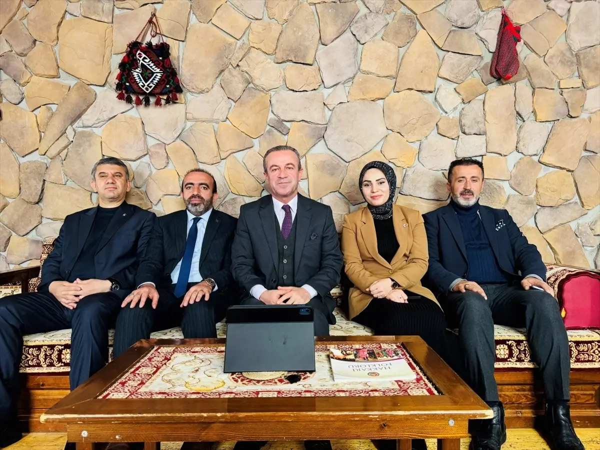 Hakkari İl Başkanı Zeydin Kaya’dan Çalışan Gazeteciler Günü Kutlaması