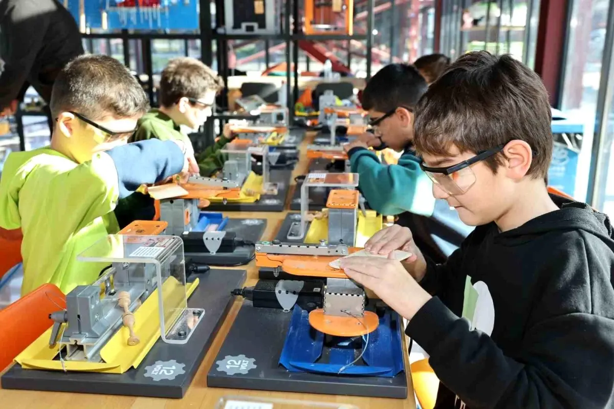 Nilüfer Belediyesi’nden Yarıyıl Tatiline Çocuklar İçin Renkli Etkinlikler