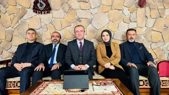 Kaya’nın gazetecilere hitap ettiği anın fotoğrafı