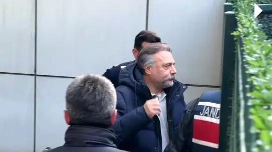 Oktay Kaynarca ve Emel Müftüoğlu polis merkezinde