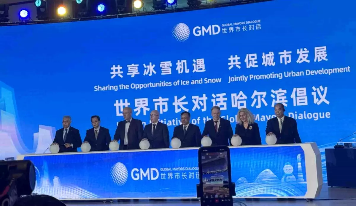 Erzurum'un Kış Turizmi Harbin'de Tanıtıldı: Zafer Aynalı Palandöken'i Anlattı