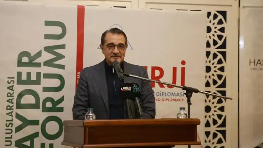 Petrol keşfi sahasından bir görüntü