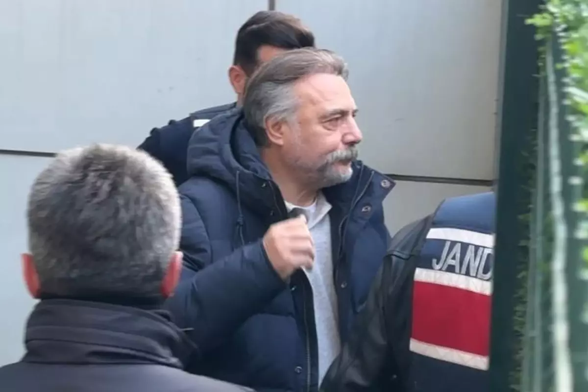 Oktay Kaynarca, fuhuş suçlamasına net yanıt verdi: "Murat Gülibrahimoğlu sadece yakın arkadaşım"