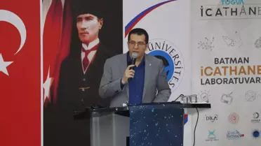 İcathane Atölyesi katılımcıları ve projeleri