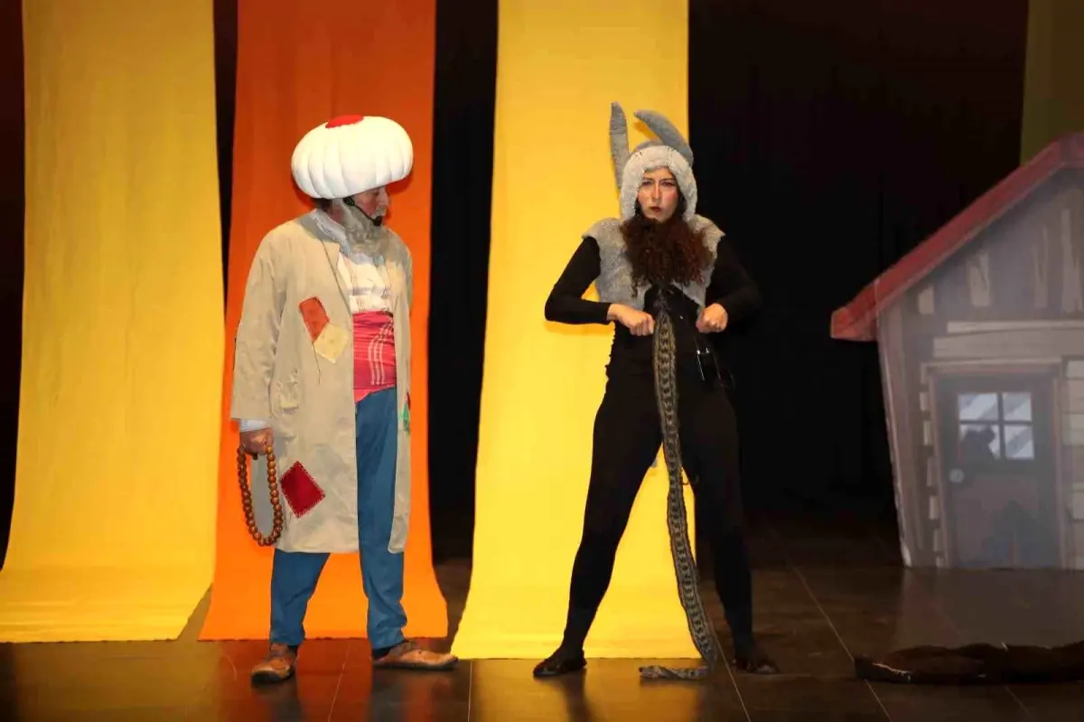 Çayırova’da Yarıyıl Tatiline Özel Ücretsiz Tiyatro Günleri Başladı