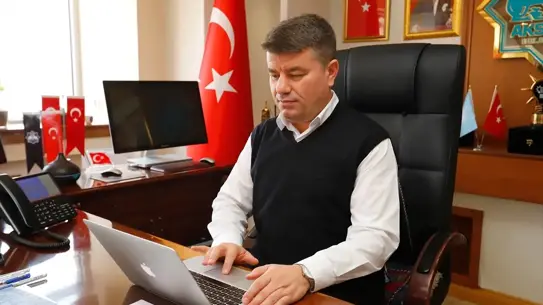 Aksaray Belediye Başkanı Dinçer, AA’nın 2025 Yılın Kareleri Seçiminde Öne Çıktı