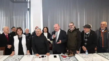 Buluşmada konuşan Kayseri Büyükşehir Belediye Başkanı