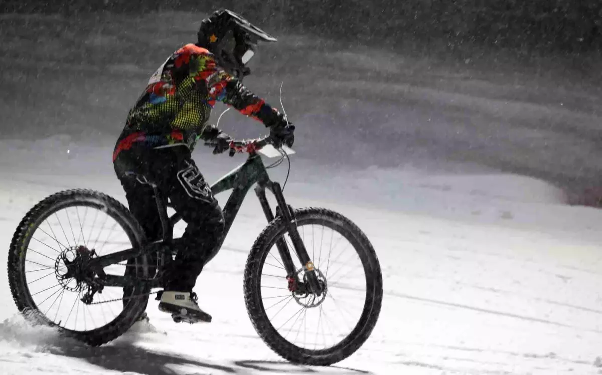 Erzurum Palandöken'de Snowbike Türkiye Şampiyonası Coşkusu Bitti