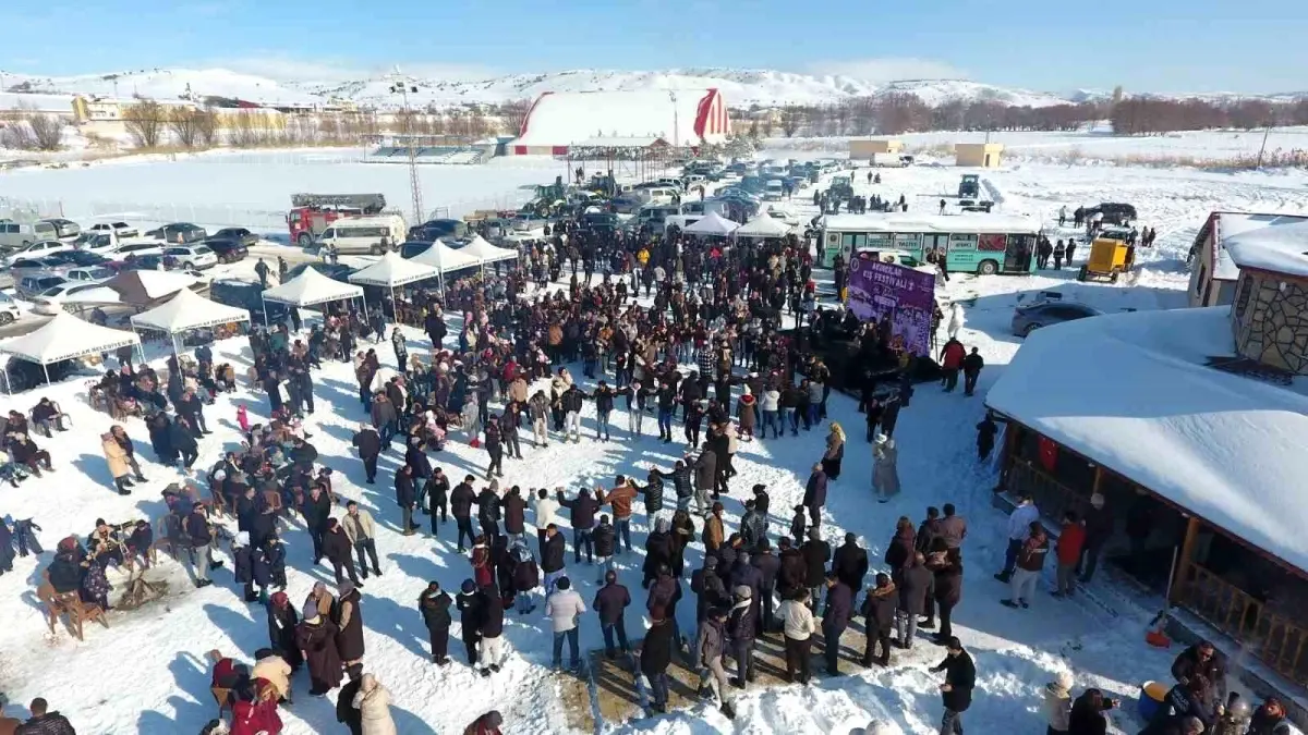 Akıncılar’da 2. Kış Festivali Buzlu Eğlence ve Müzik Rüzgarı Yarattı