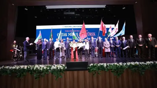 AK Parti etkinliğinde Zorlu'nun konuşması