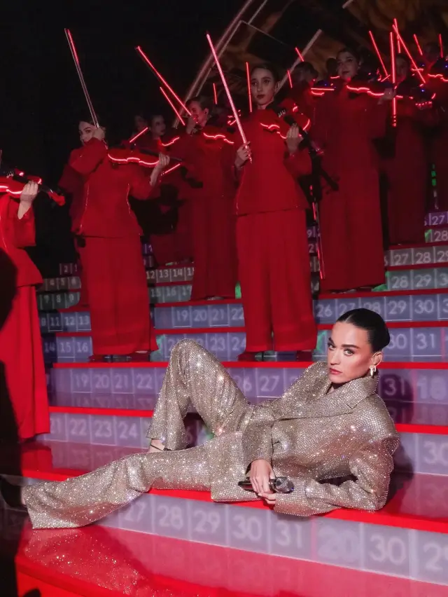 Katy Perry performansından bir kare