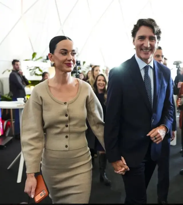 Katy Perry ve Justin Trudeau Davos'ta fotoğraf