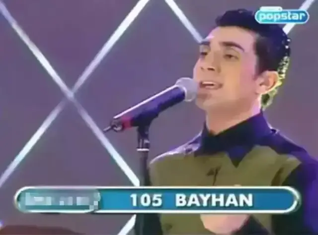 Deniz Seki'nin sahnedeki performansı