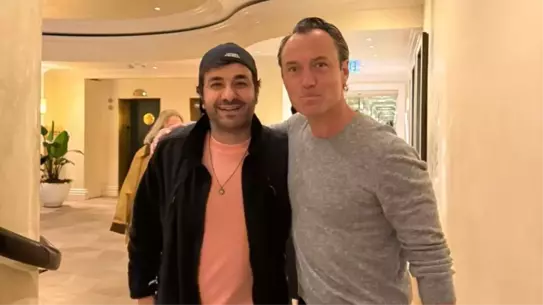 Hasan Can Kaya ve Jude Law birlikte
