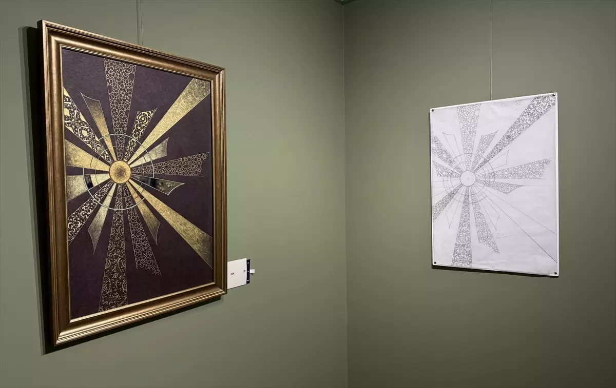 Kadriye Bayraktar'ın 'Baktığın Kadar Varsın' Tezhip Sergisi Dolmabahçe'de Açıldı